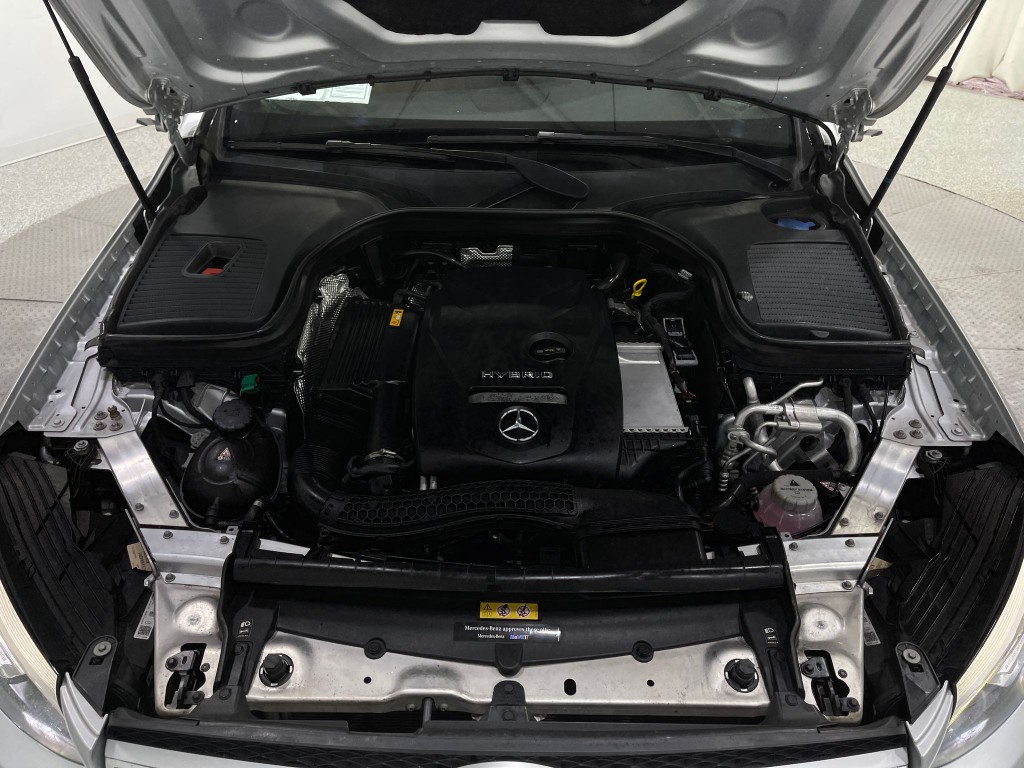 2019 Mercedes-Benz GLC-Class Image 27