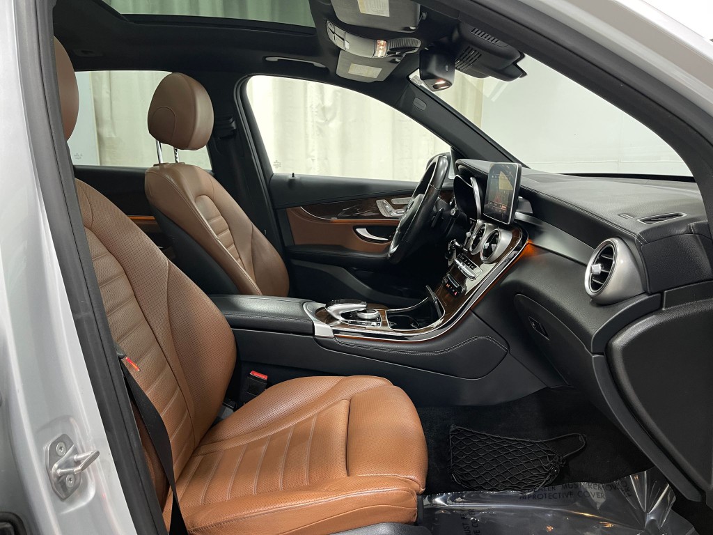 2019 Mercedes-Benz GLC-Class Image 33