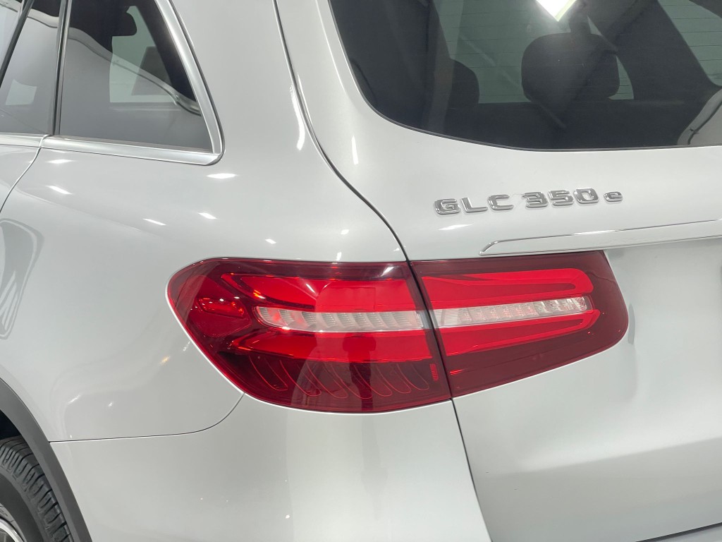 2019 Mercedes-Benz GLC-Class Image 35