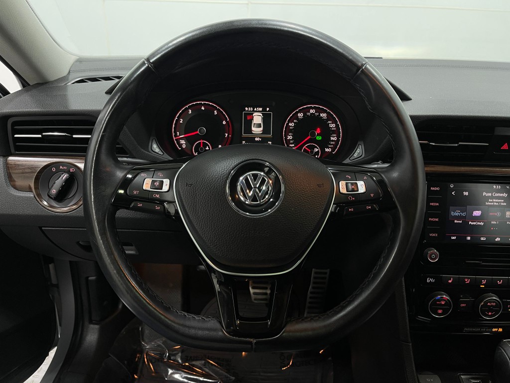 2020 Volkswagen Passat Image 23