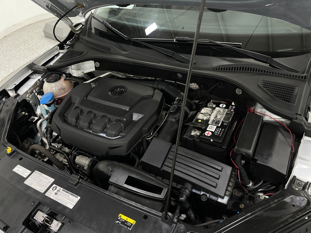 2020 Volkswagen Passat Image 28