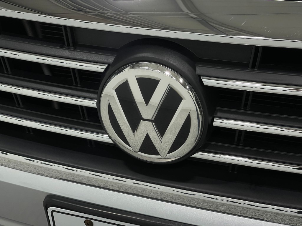 2020 Volkswagen Passat Image 38