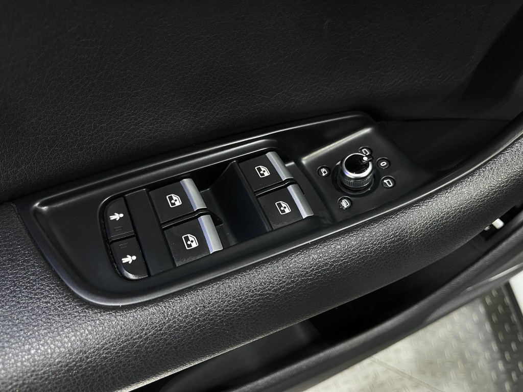 2018 Audi Q7 Image 17