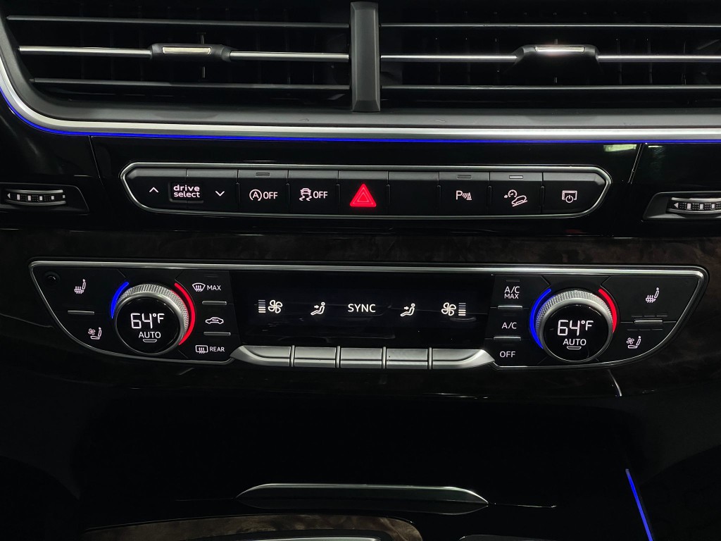 2018 Audi Q7 Image 27