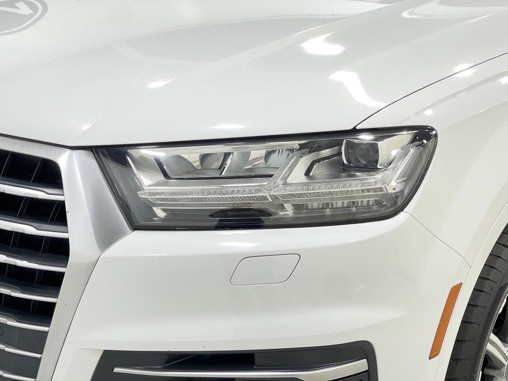 2018 Audi Q7 Image 37