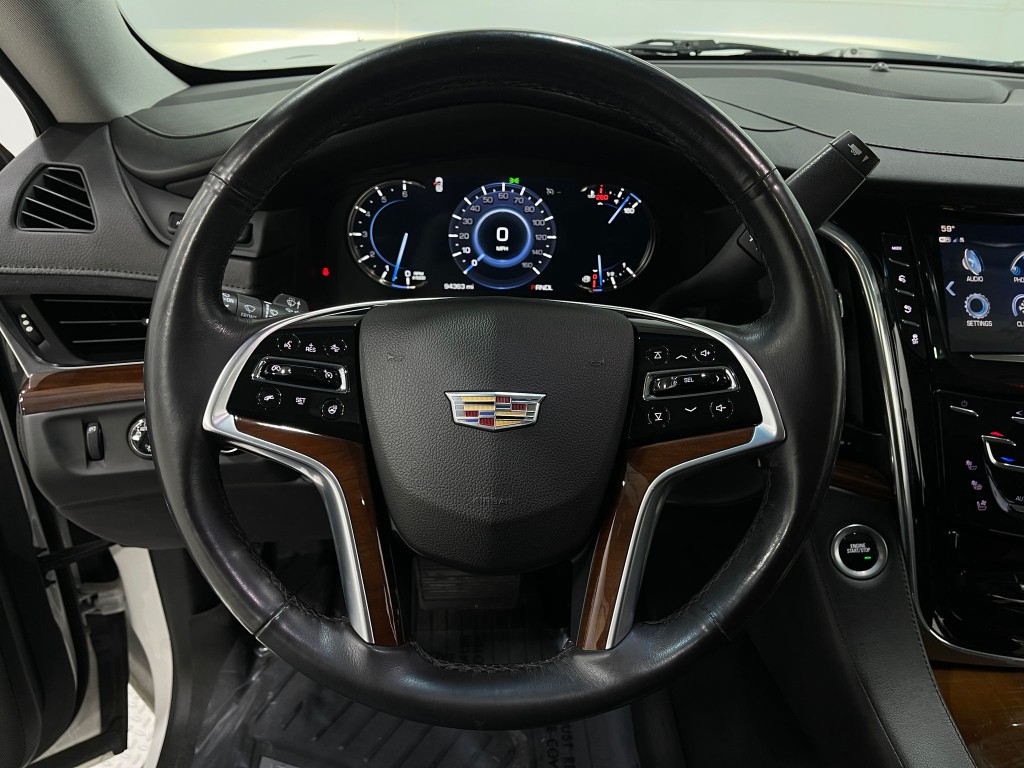 2018 Cadillac Escalade Image 17