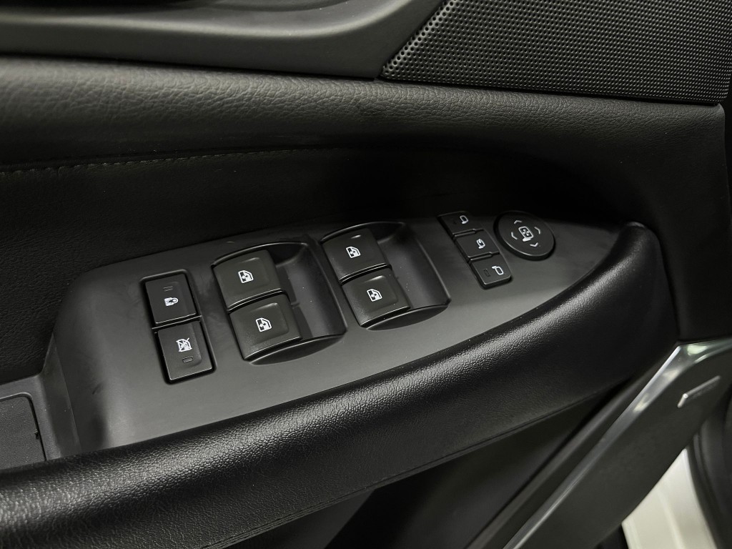 2018 Cadillac Escalade Image 22