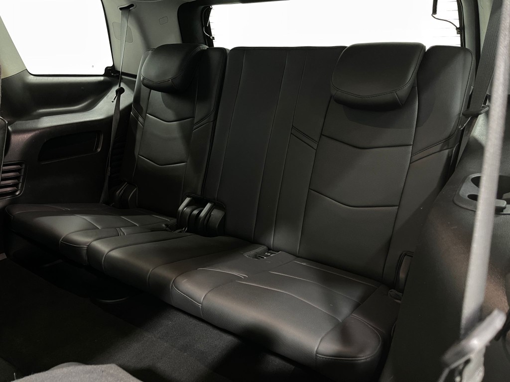 2018 Cadillac Escalade Image 33