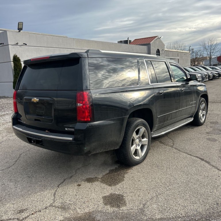 2018 Chevrolet Suburban Image 5