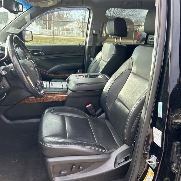 2018 Chevrolet Suburban Image 7