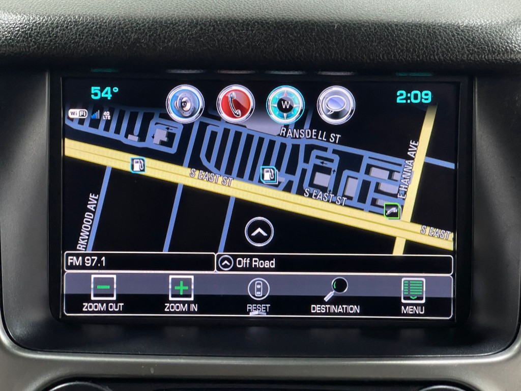 2018 Chevrolet Suburban Image 10