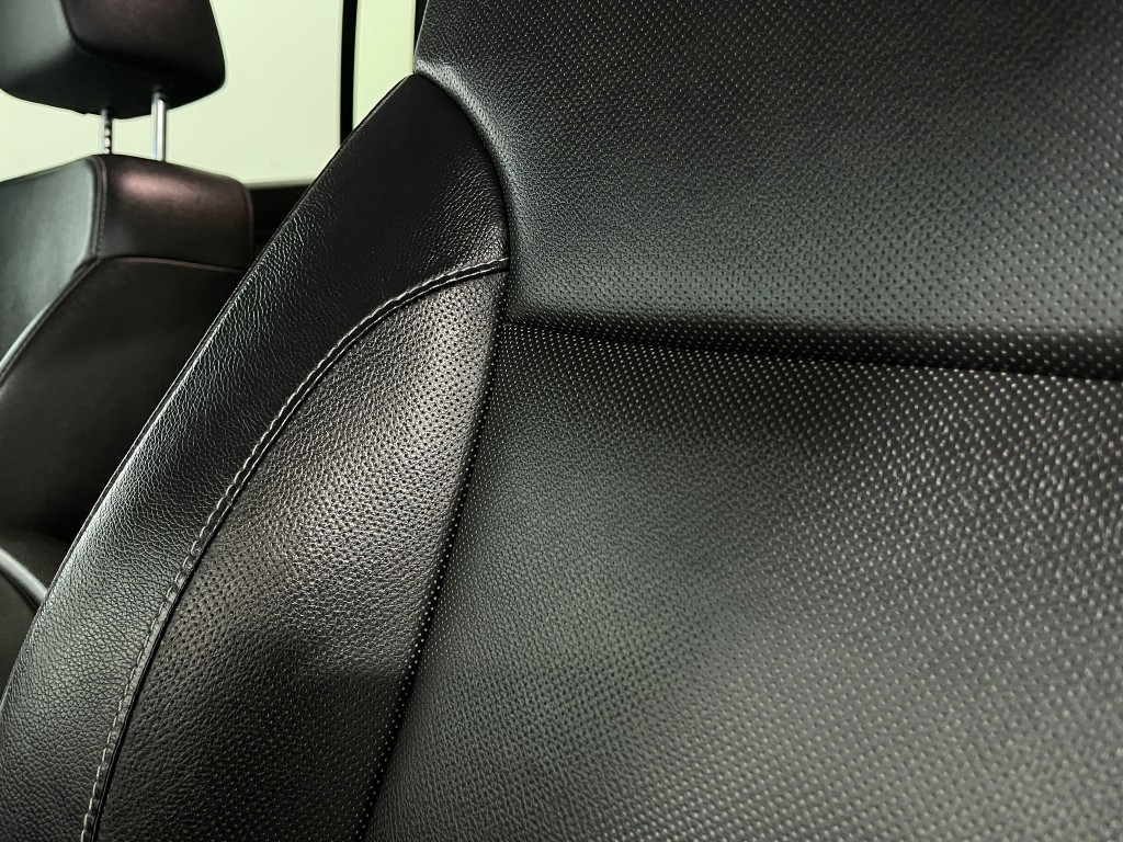 2018 Chevrolet Suburban Image 19