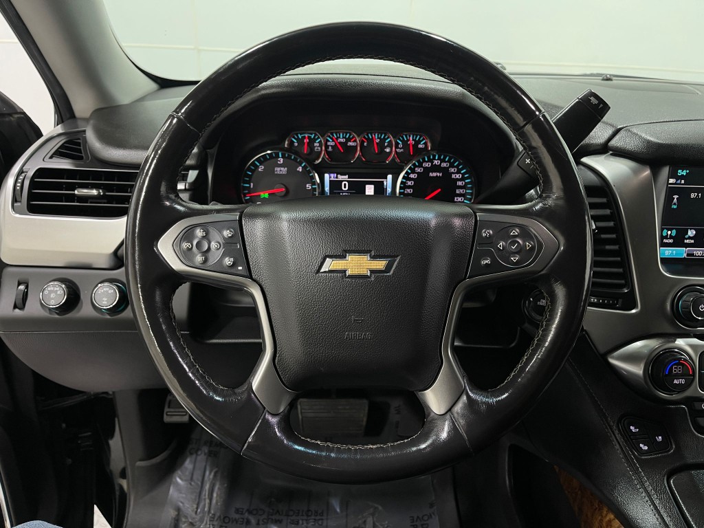 2018 Chevrolet Suburban Image 23