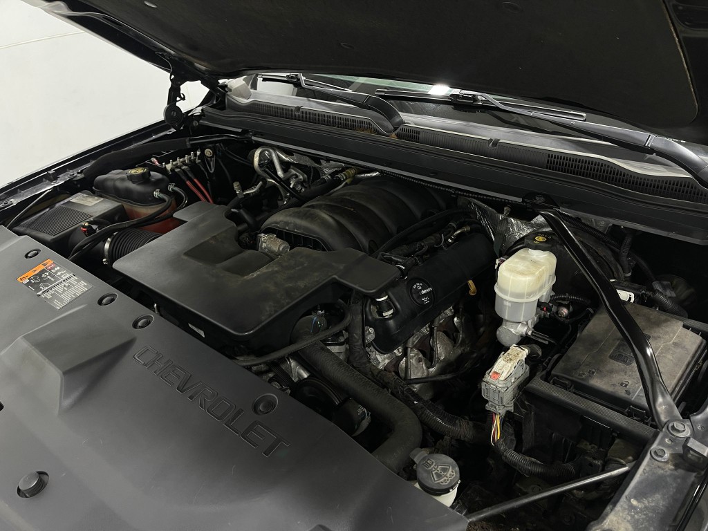 2018 Chevrolet Suburban Image 29