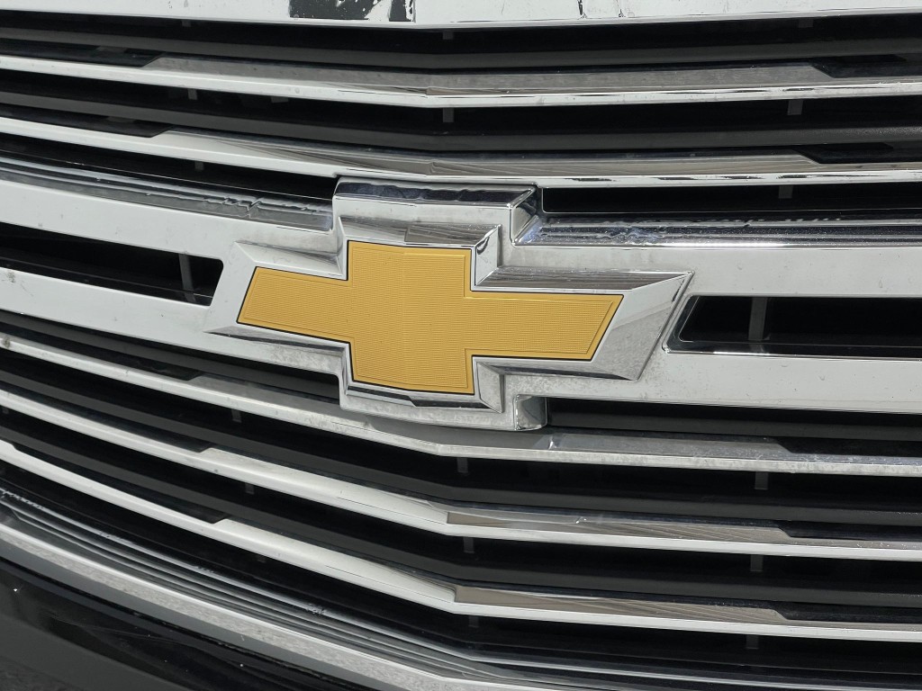 2018 Chevrolet Suburban Image 41