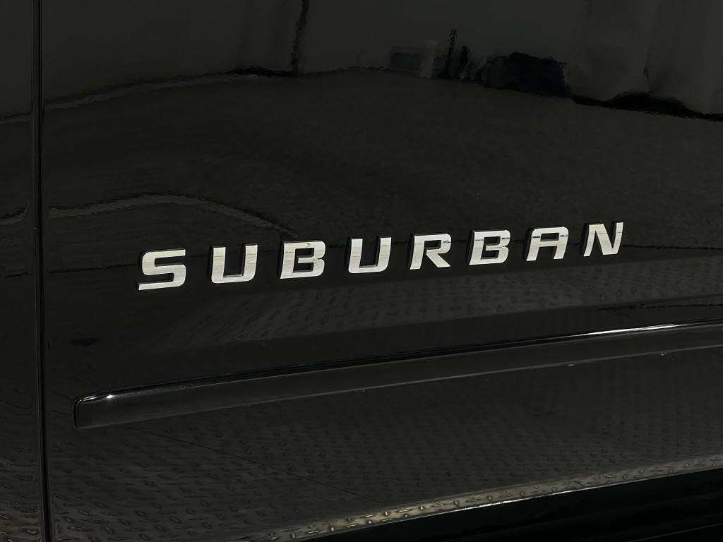 2018 Chevrolet Suburban Image 42