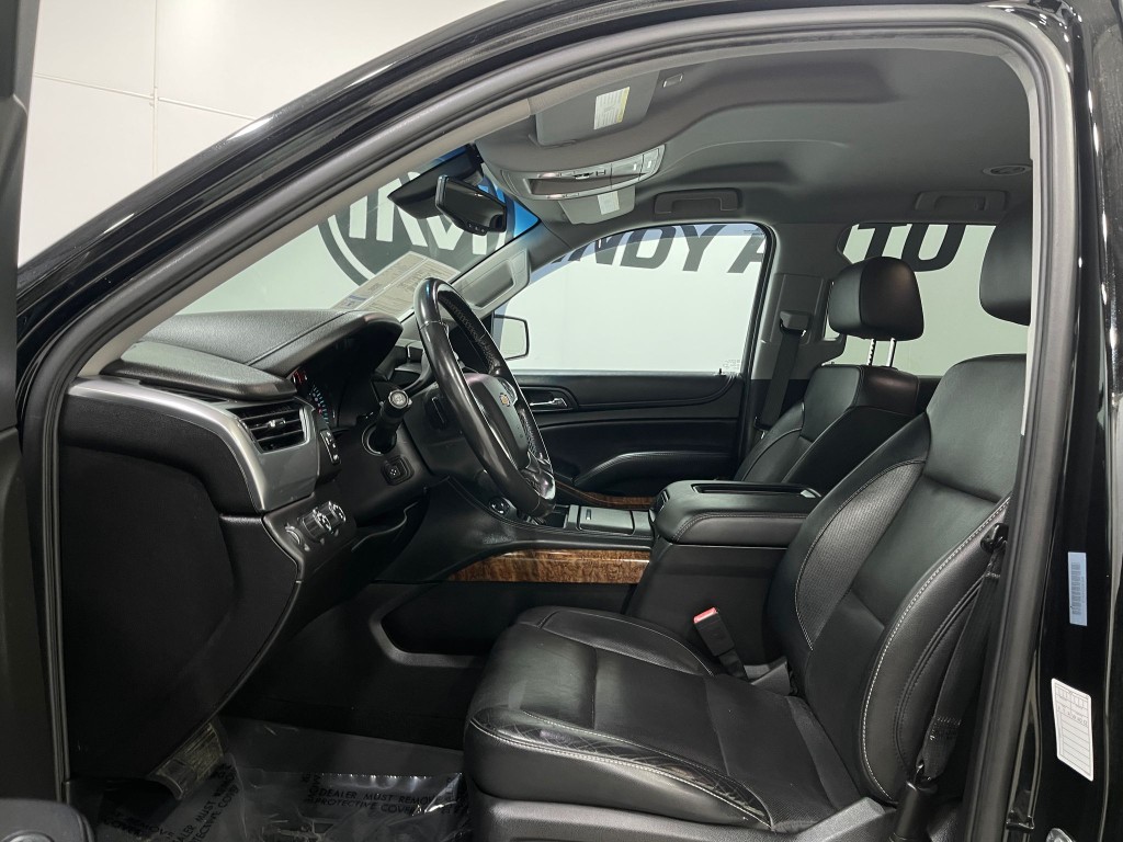 2018 Chevrolet Suburban Image 11
