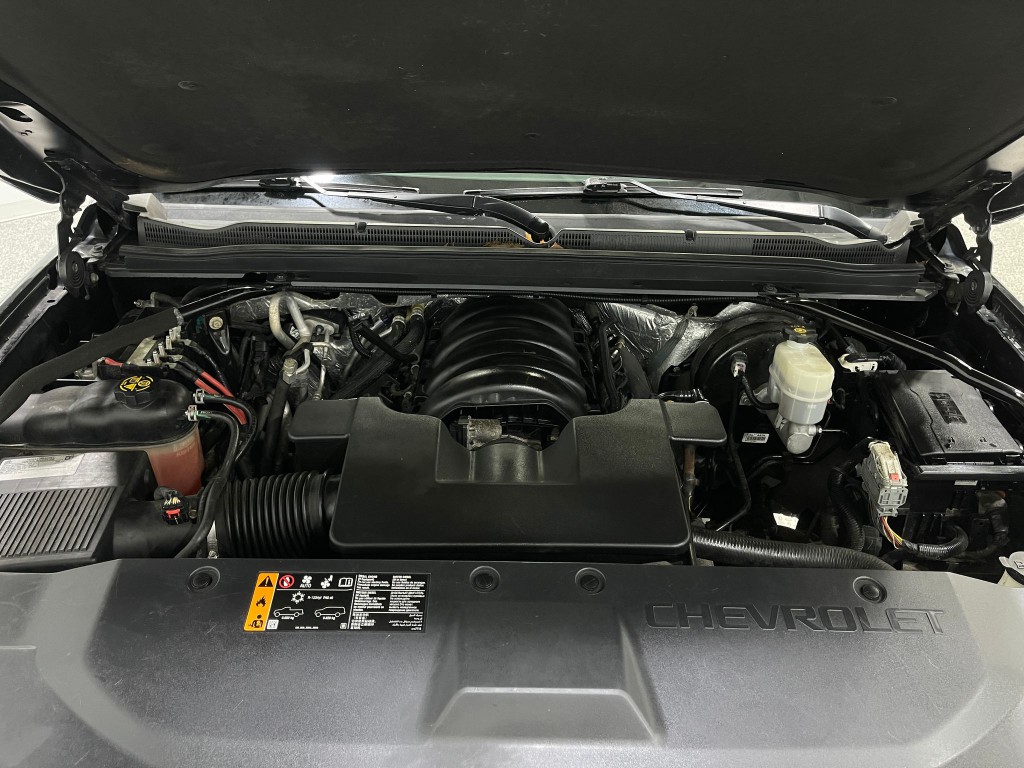 2018 Chevrolet Suburban Image 25