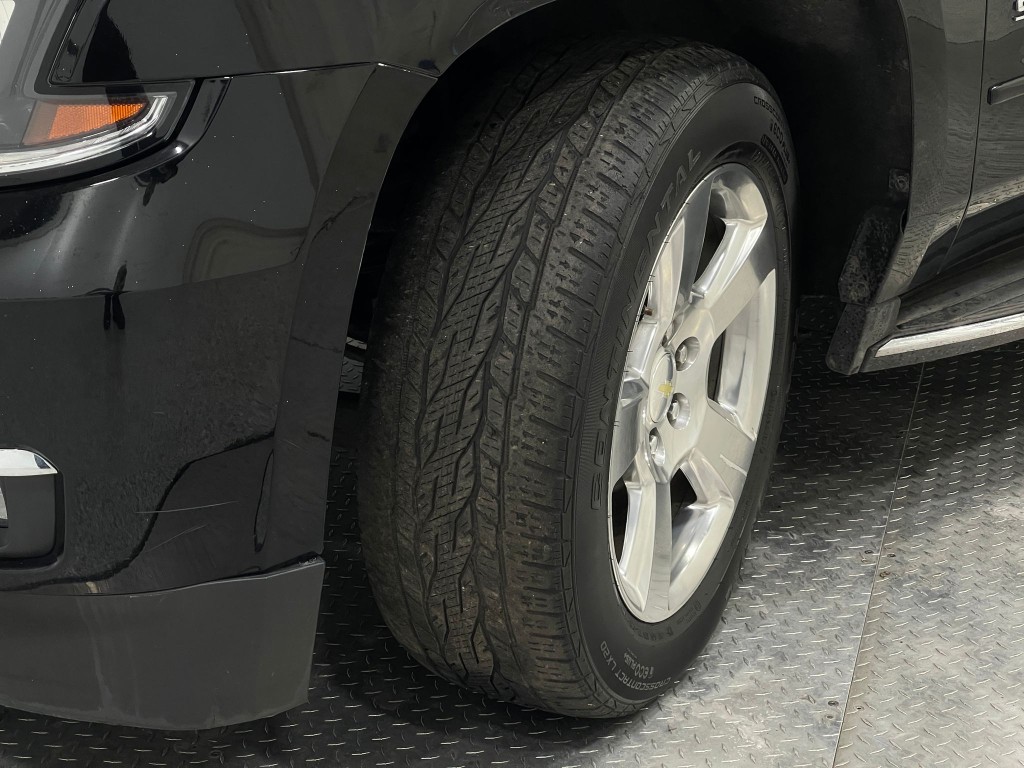 2018 Chevrolet Suburban Image 37