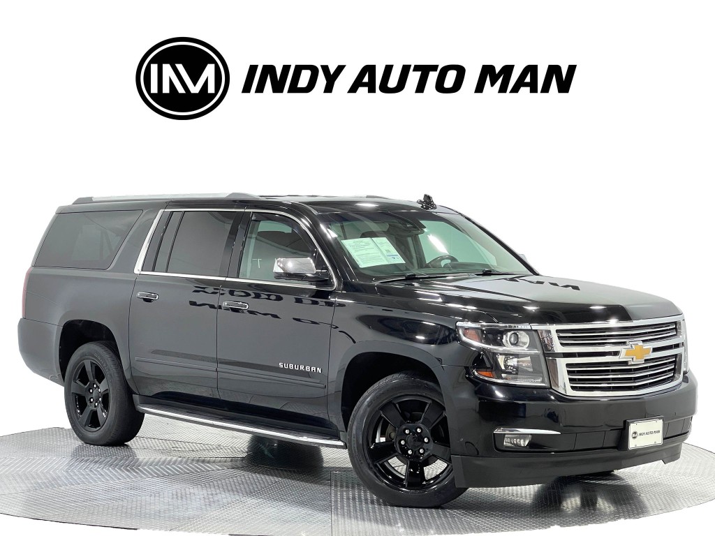 2018 Chevrolet Suburban Image 2