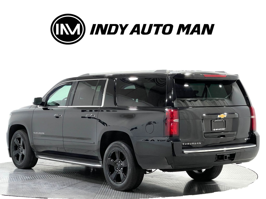 2018 Chevrolet Suburban Image 6
