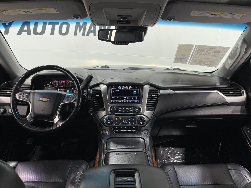 2018 Chevrolet Suburban Image 18