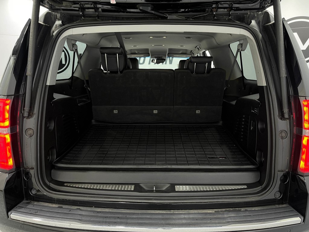 2018 Chevrolet Suburban Image 25