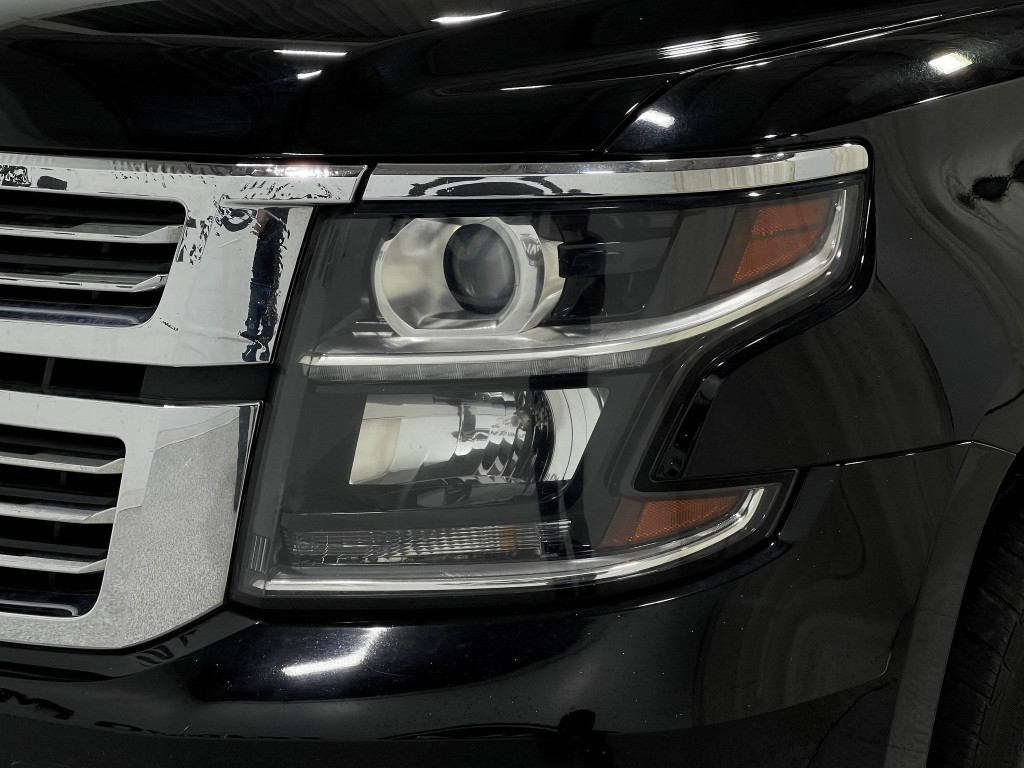 2018 Chevrolet Suburban Image 34