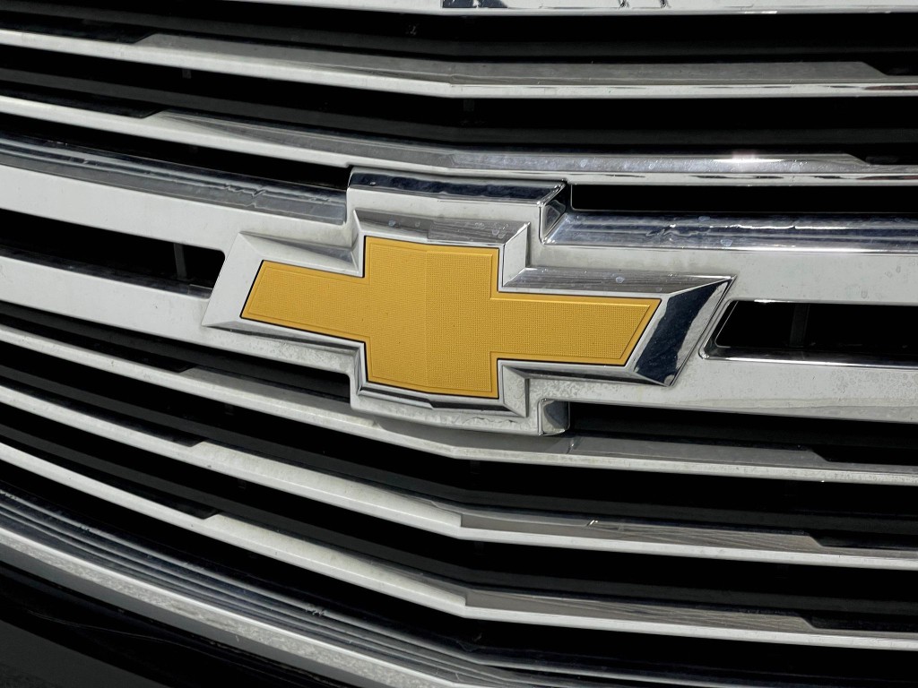 2018 Chevrolet Suburban Image 39