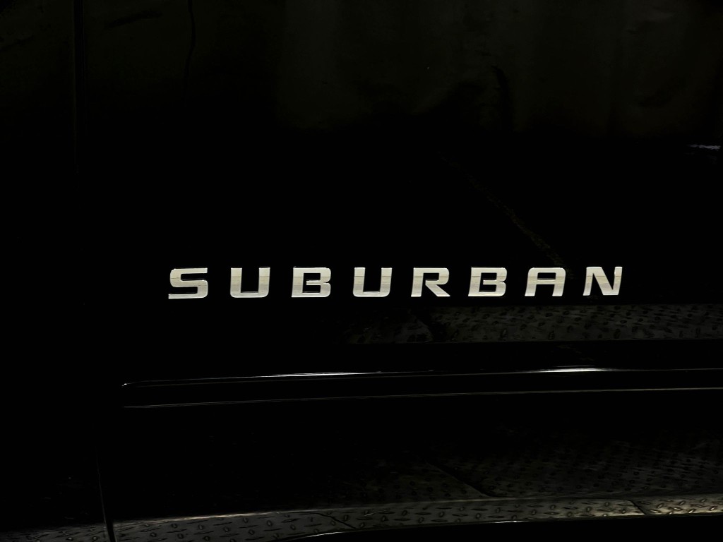 2018 Chevrolet Suburban Image 41