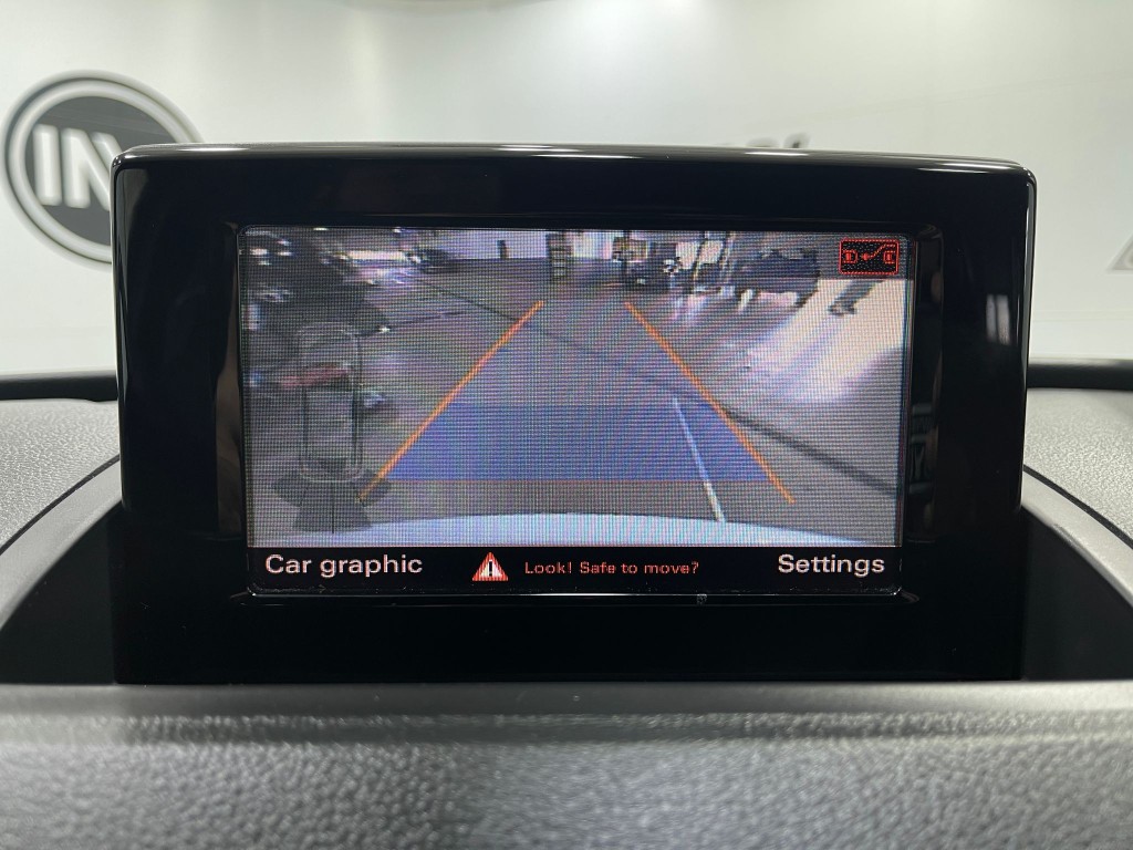 2018 Audi Q3 Image 10