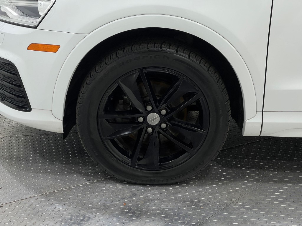 2018 Audi Q3 Image 36