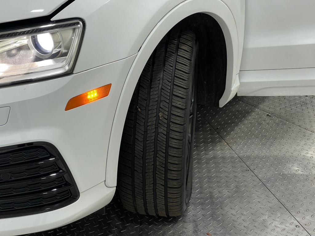 2018 Audi Q3 Image 37