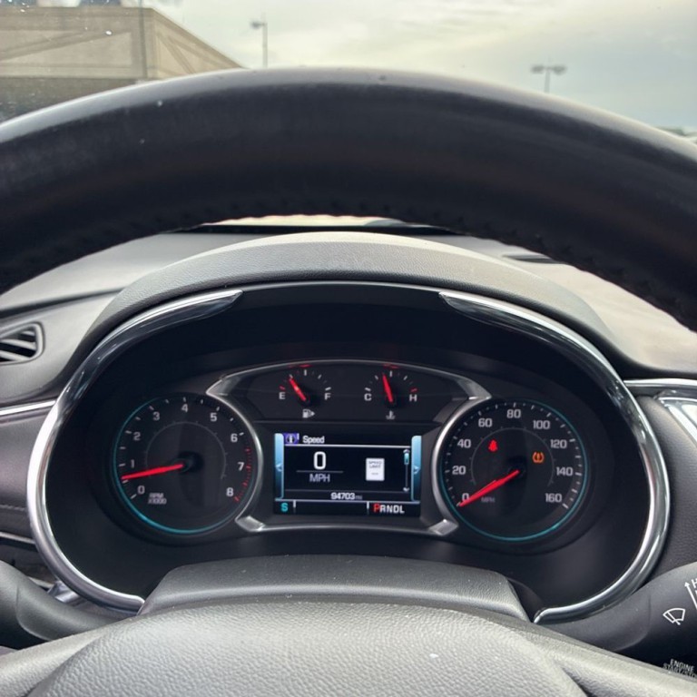 2017 Chevrolet Malibu Image 10