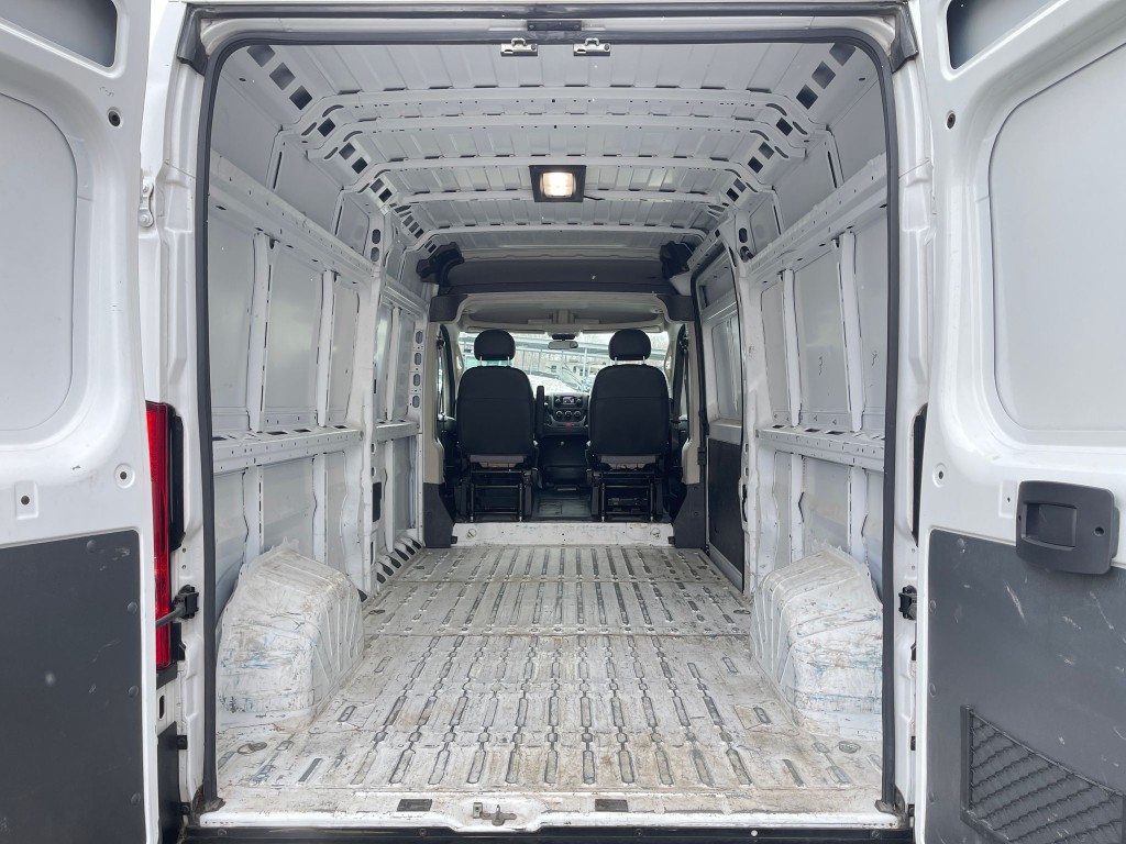2020 RAM Promaster Image 23