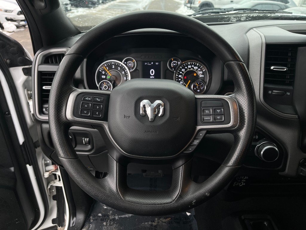 2021 RAM 2500 Image 17