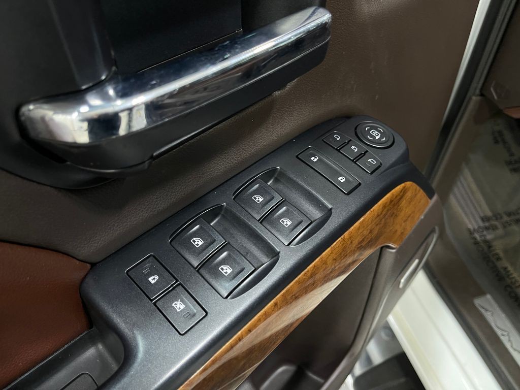 2016 Chevrolet Silverado 1500 Image 14