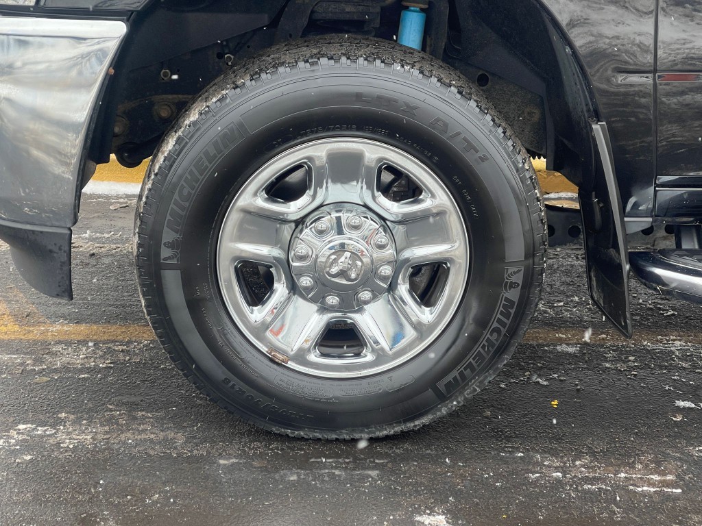 2020 RAM 2500 Image 32