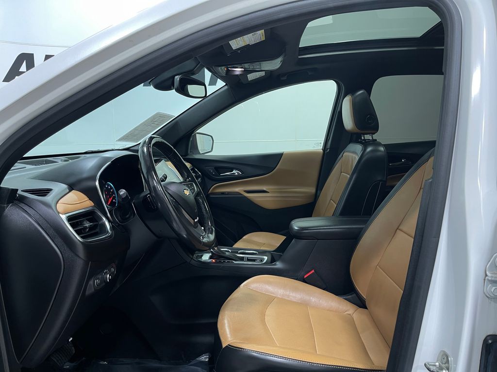 2018 Chevrolet Equinox Image 14