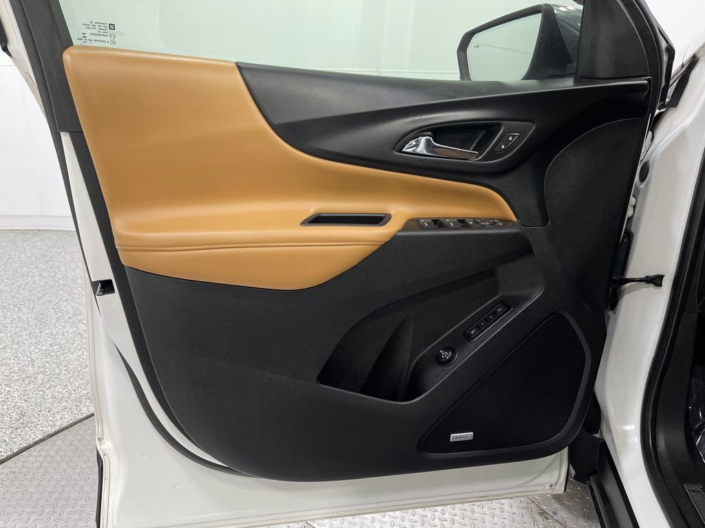 2018 Chevrolet Equinox Image 16