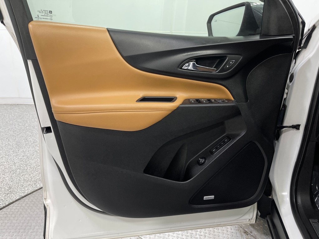 2018 Chevrolet Equinox Image 16