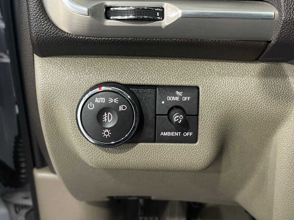 2016 GMC Acadia Image 21