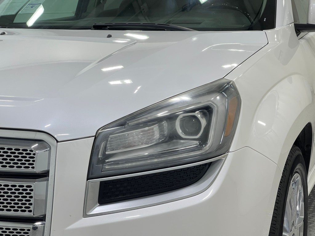 2016 GMC Acadia Image 35