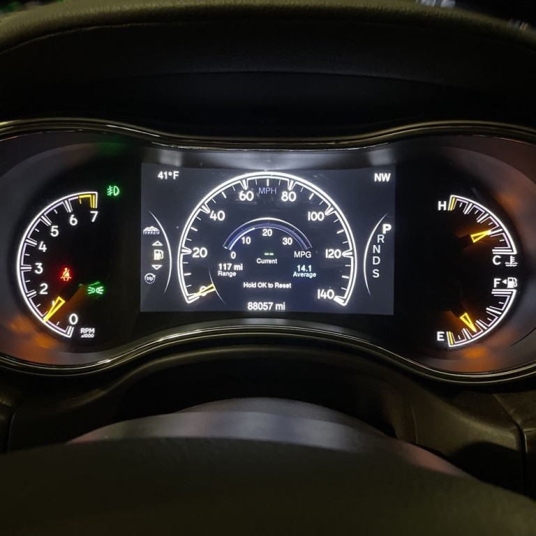 2015 Jeep Grand Cherokee Image 8