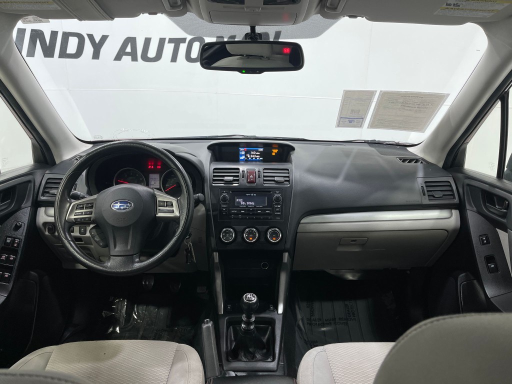 2014 Subaru Forester Image 17