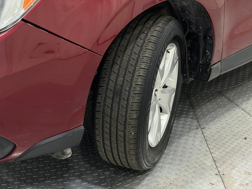 2014 Subaru Forester Image 34