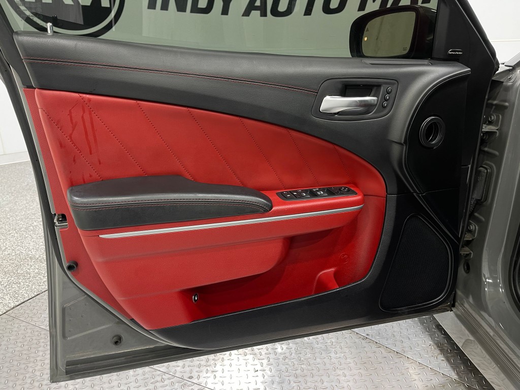 2019 Dodge Charger Image 13