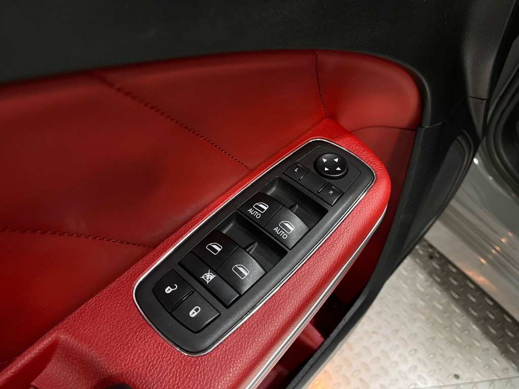 2019 Dodge Charger Image 14