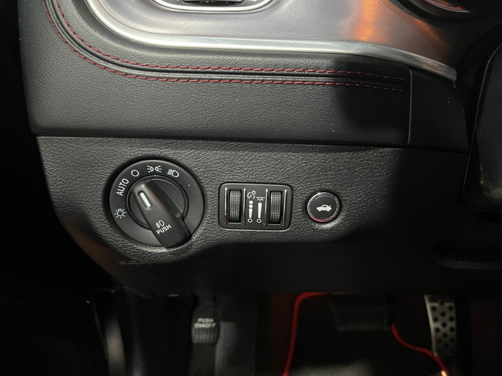 2019 Dodge Charger Image 20