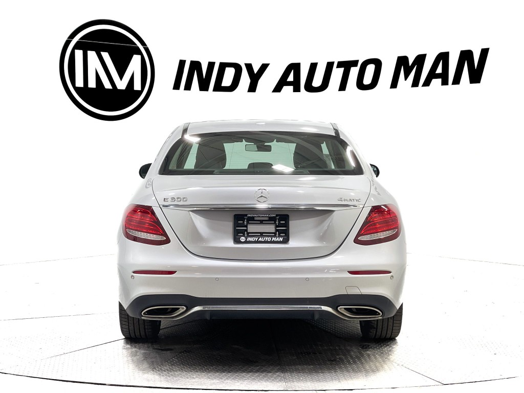 2018 Mercedes-Benz E-Class Image 5